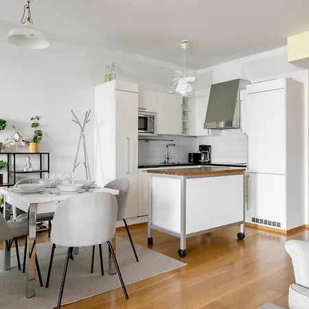 Apartment 2ndhomes In Kamppi Center With Sauna And Balcony Helsinki